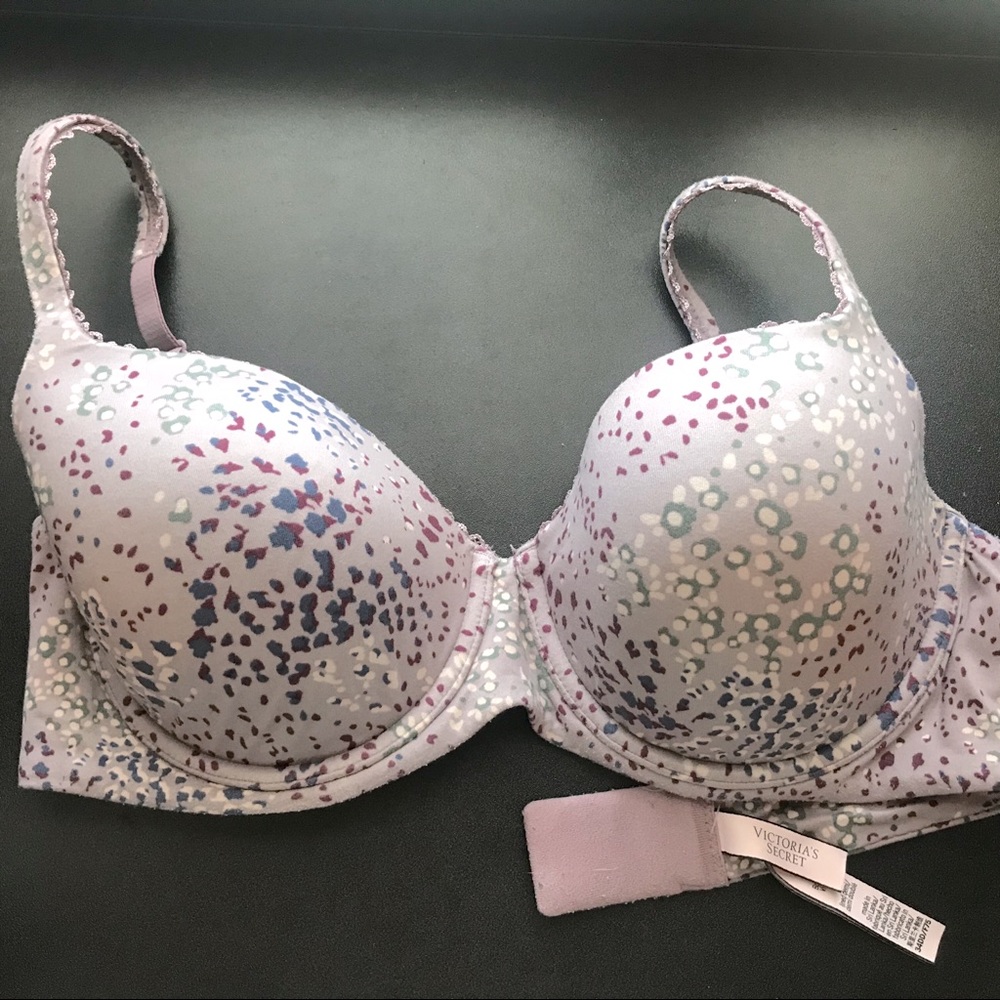 Victoria’s Secret Lightly Lined Body By Bra Purple